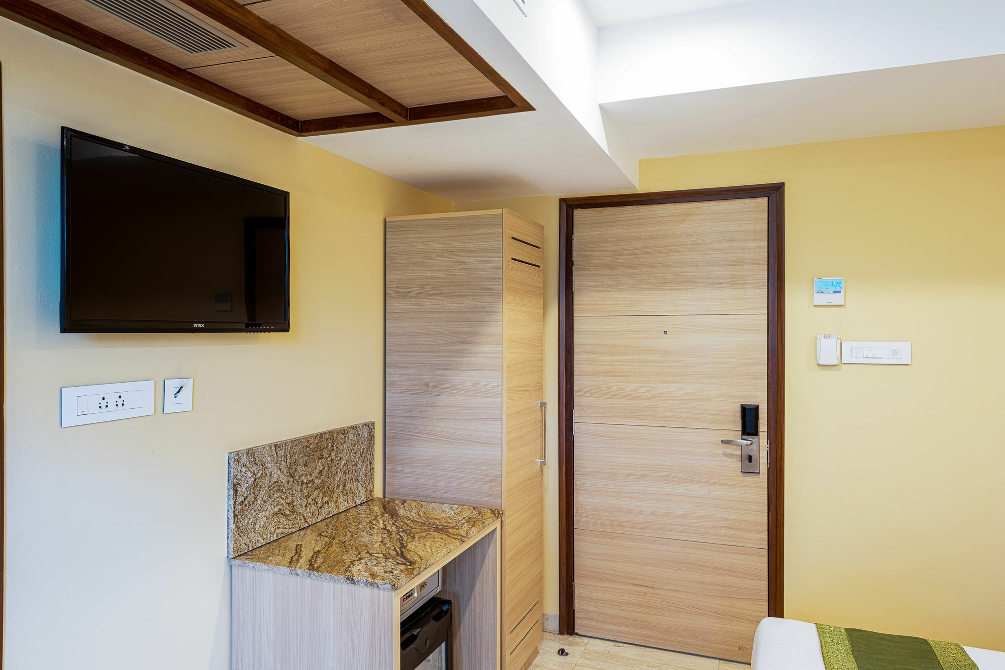 Treebo Fourth Avenue Hotel Chennai Eksteriør billede
