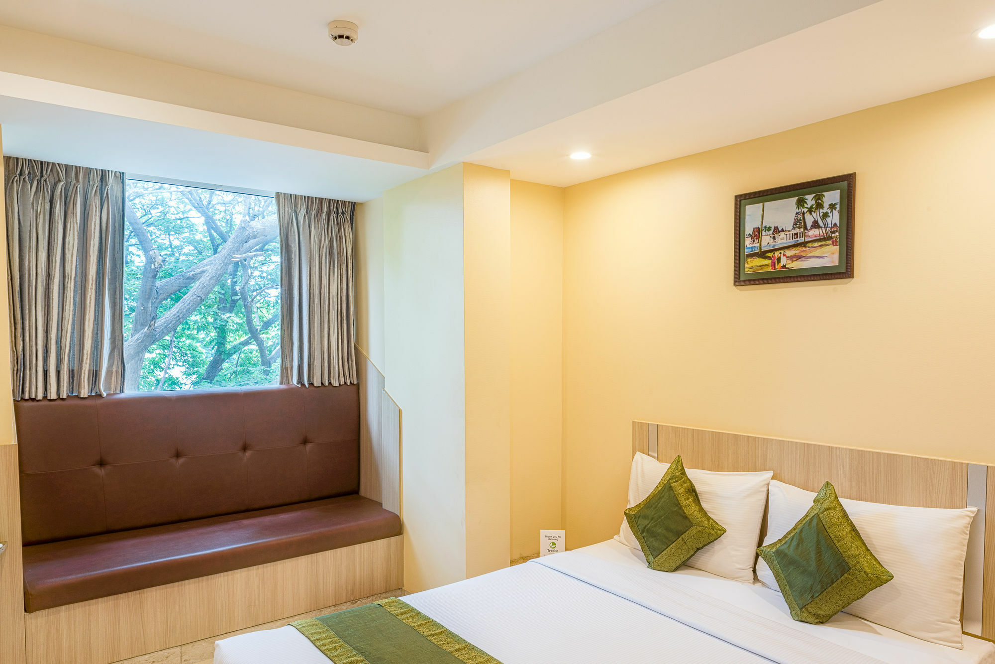 Treebo Fourth Avenue Hotel Chennai Eksteriør billede