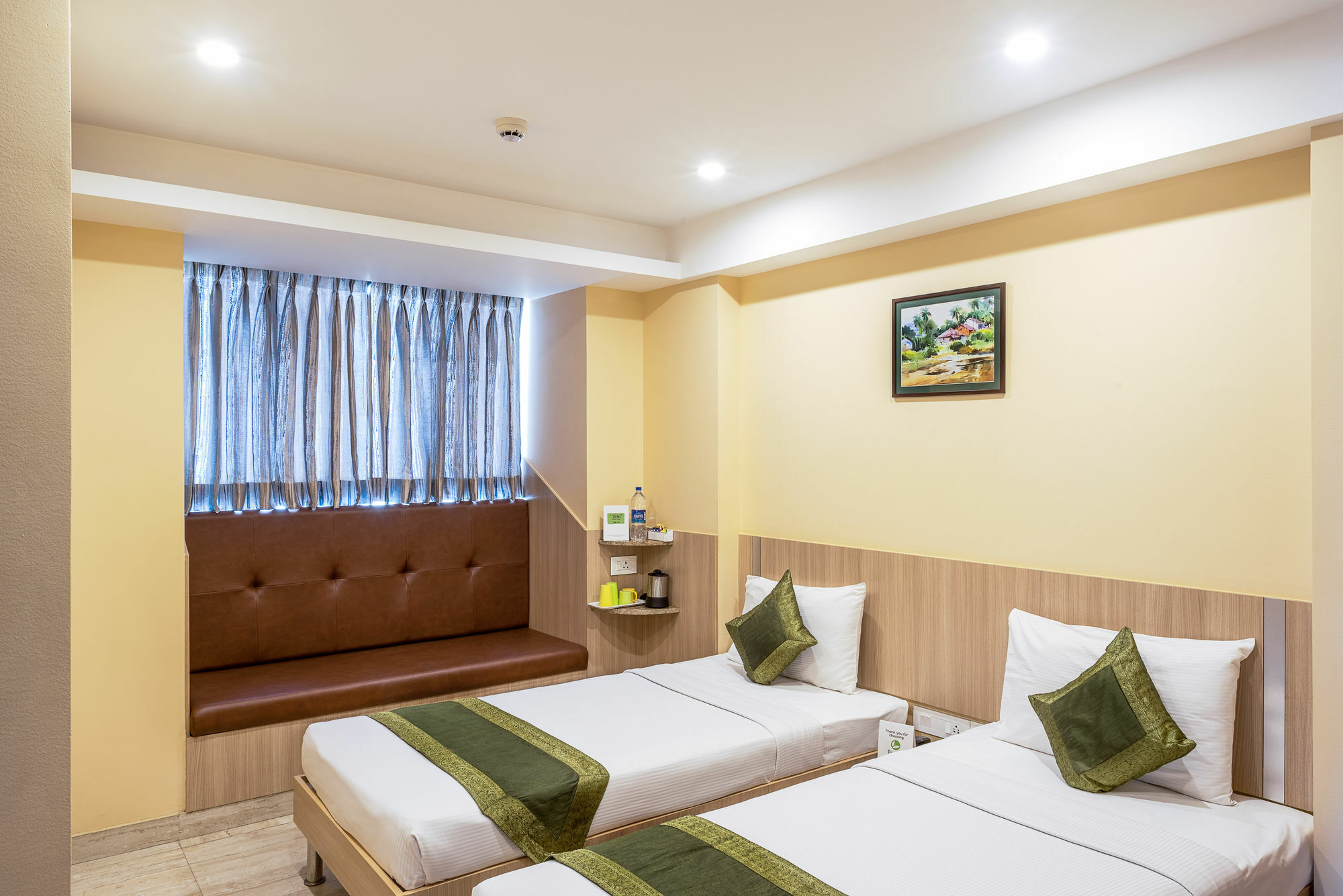 Treebo Fourth Avenue Hotel Chennai Eksteriør billede