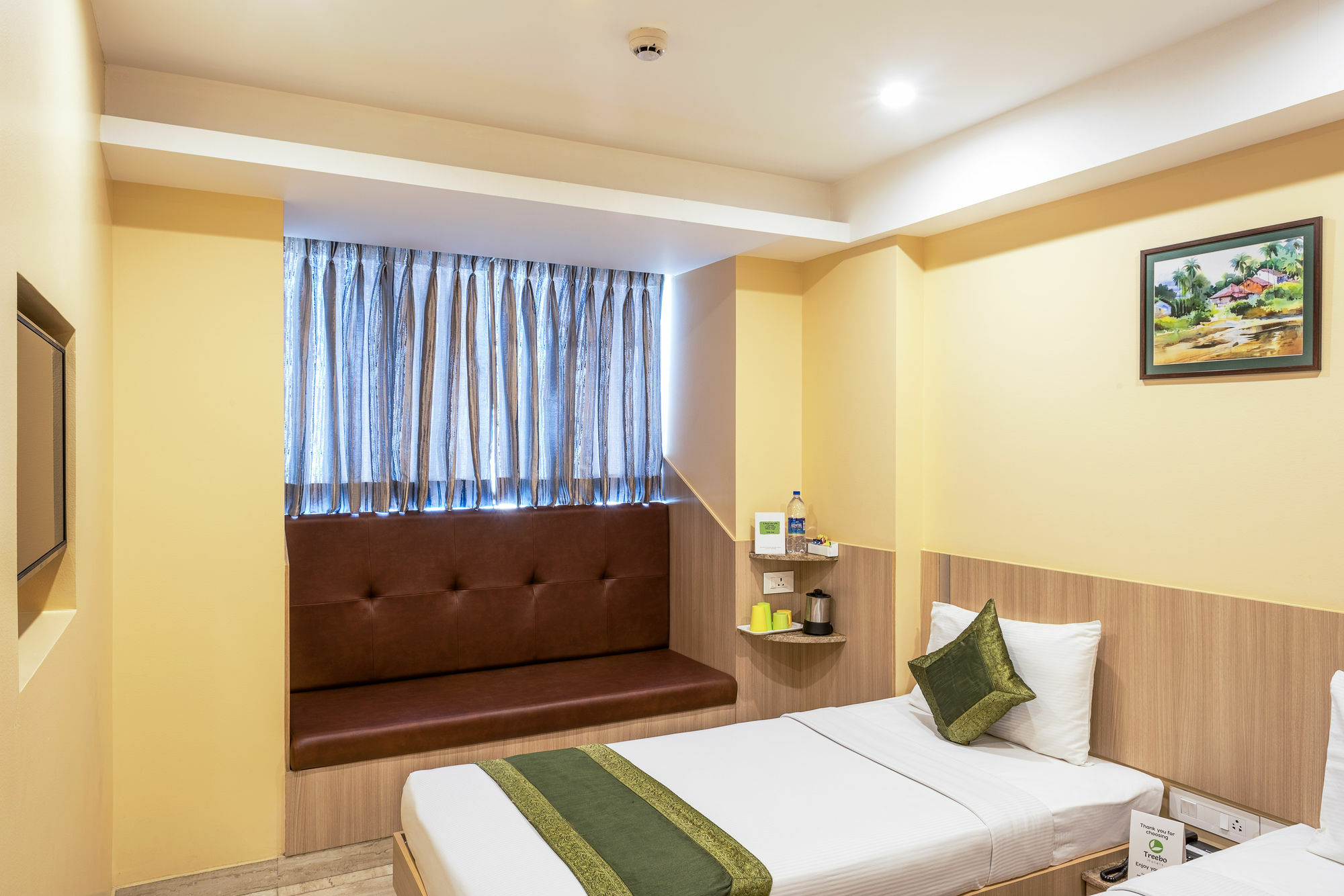 Treebo Fourth Avenue Hotel Chennai Eksteriør billede